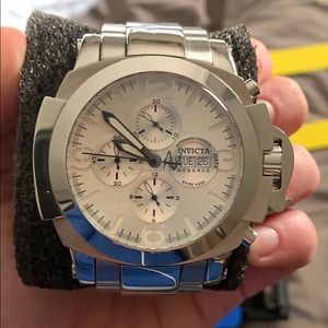 Flash sale! Invicta men’s model #18699